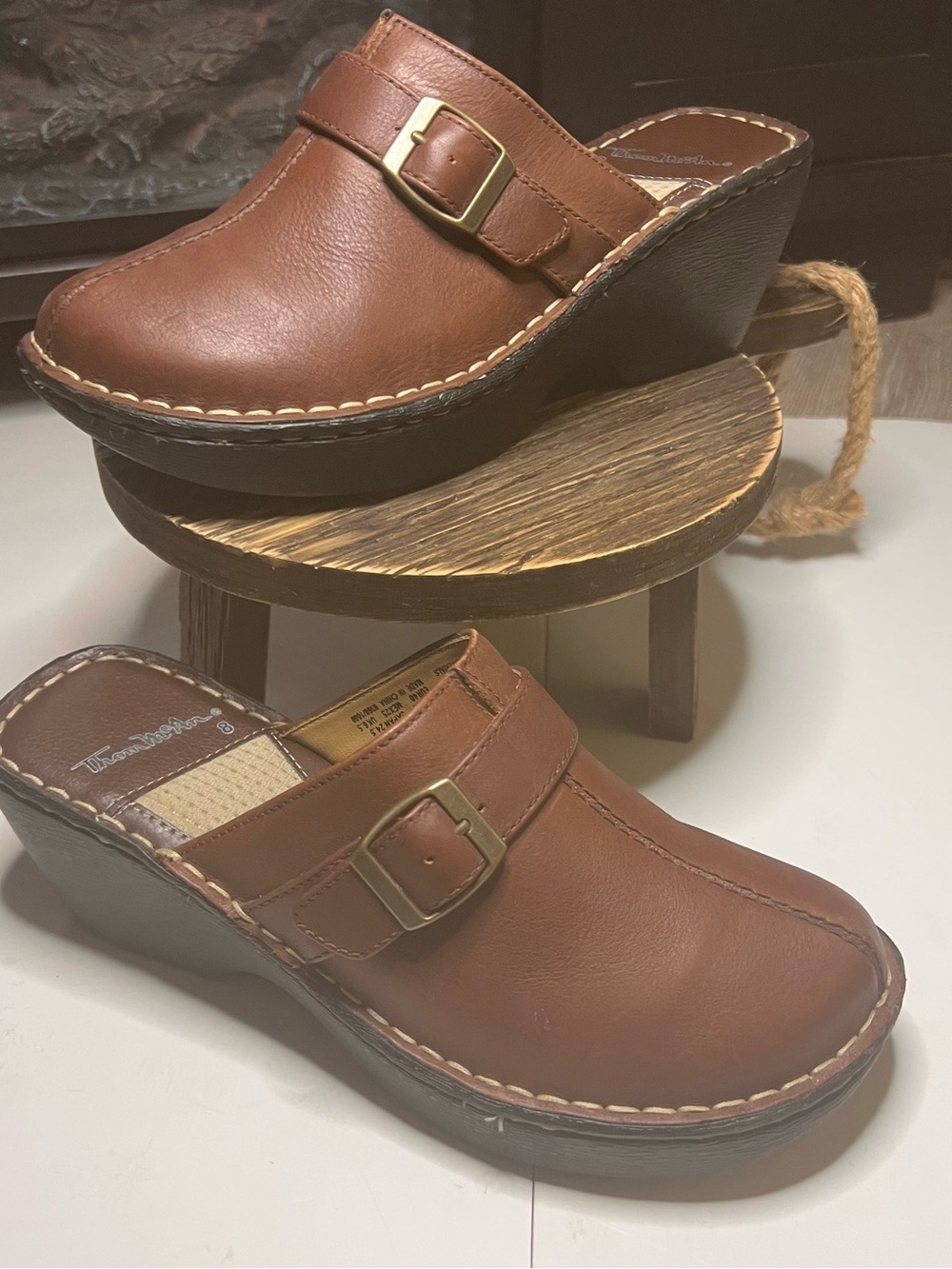 Vintage Thom McAn Brown Leather Buckle Wedge Clogs 8